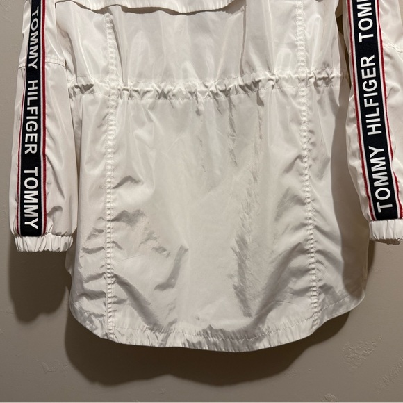 Tommy Hilfiger Long Windbreaker Logo Jacket Women's Size Large White, Red & Blue - Picture 16 of 16